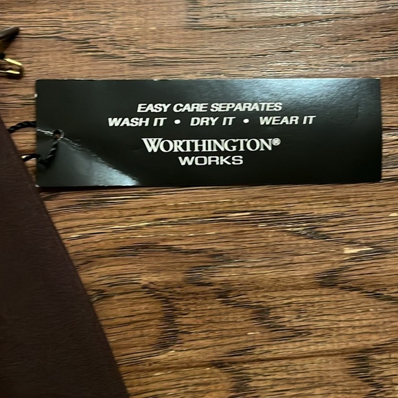 Worthington Works Women’s Skirt in Deep Chocolate Size 8P - Picture 3 of 9